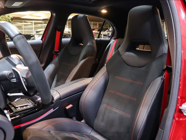 MERCEDES-BENZ A 45 AMG AMG - Imagem 6