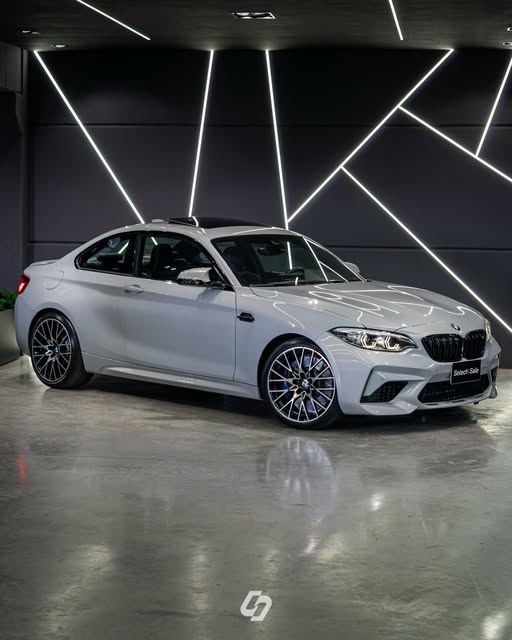 BMW M2 COMPETITION - Imagem 11