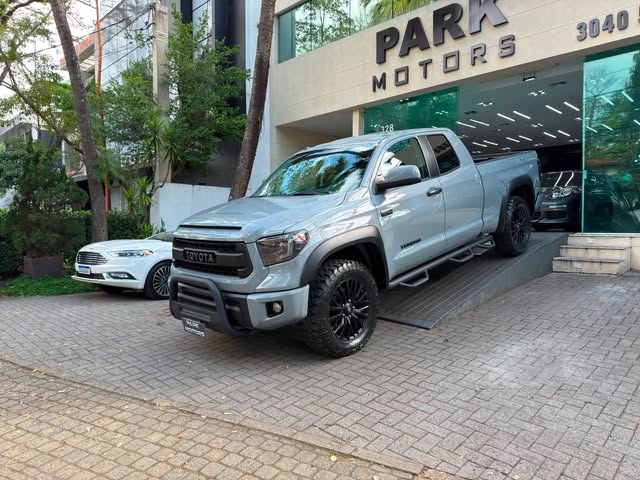 TOYOTA TUNDRA TRD PRO - Imagem 1