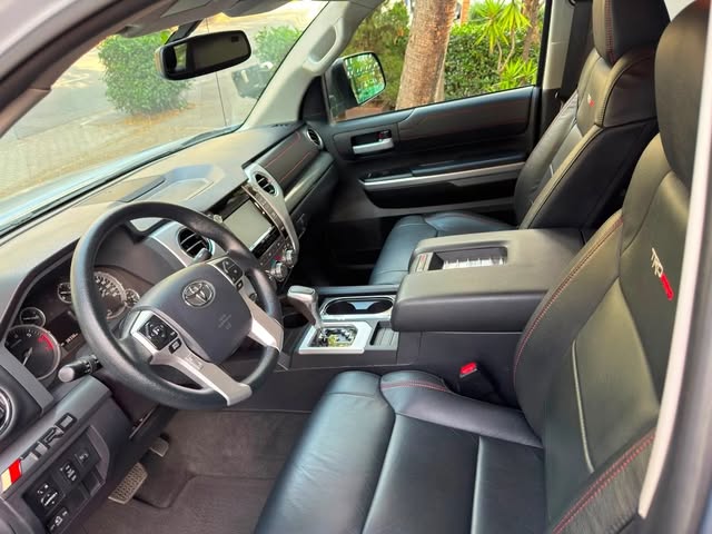 TOYOTA TUNDRA TRD PRO - Imagem 7