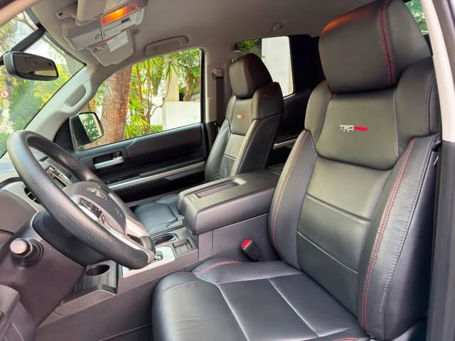 TOYOTA TUNDRA TRD PRO - Imagem 8