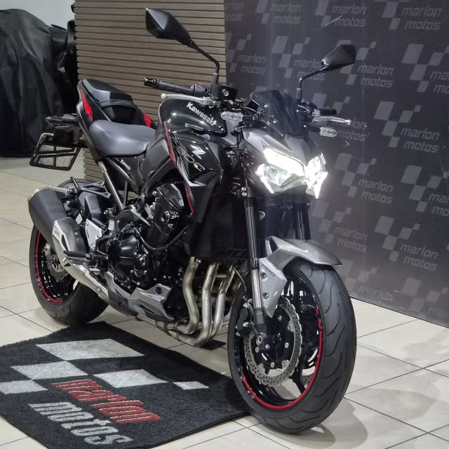 KAWASAKI Z900 - Imagem 4