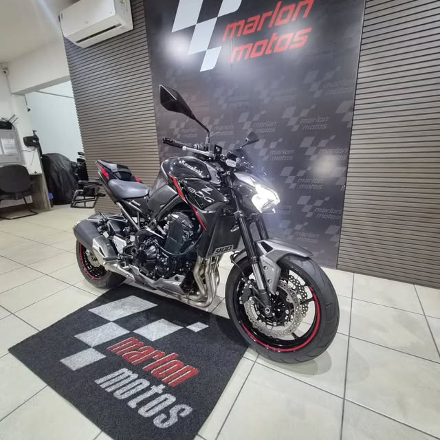 KAWASAKI Z900 - Imagem 5
