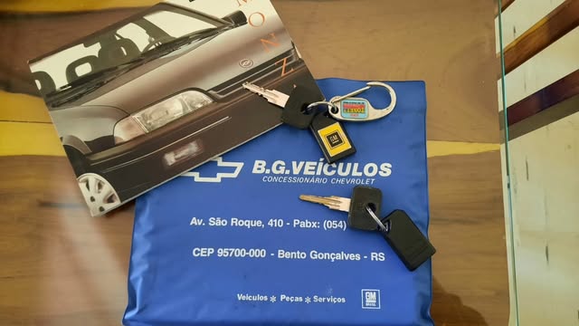 GM MONZA GLS 2.0 - Imagem 9