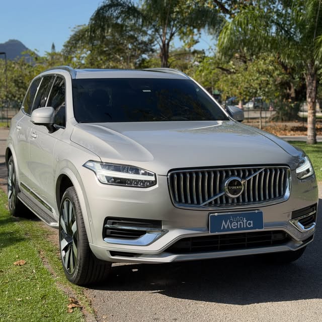 VOLVO XC90 T8 ULTIMATE HYBRID - Imagem 3