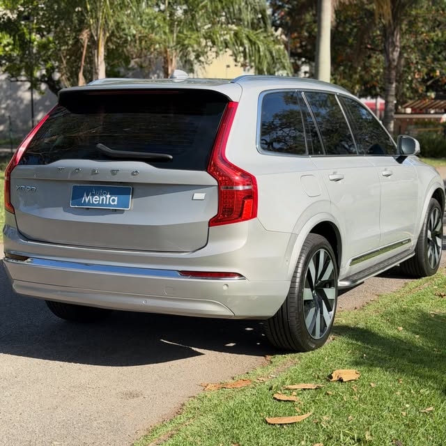 VOLVO XC90 T8 ULTIMATE HYBRID - Imagem 5