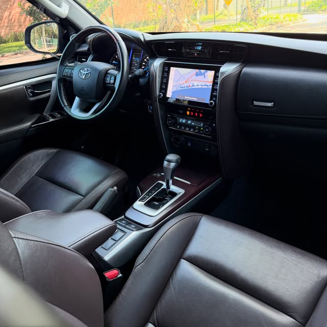 TOYOTA SW4 SRX - Imagem 4