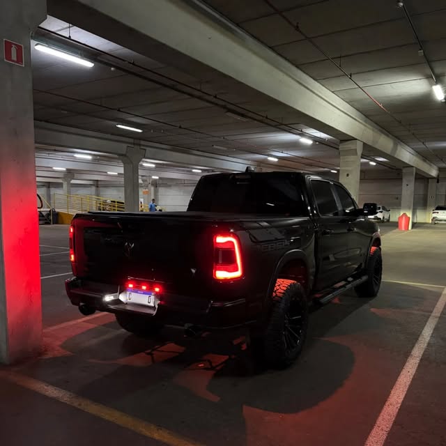RAM 1500 REBEL - Imagem 3