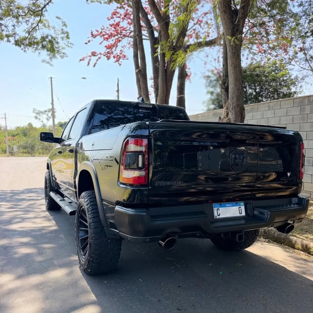 RAM 1500 REBEL - Imagem 9