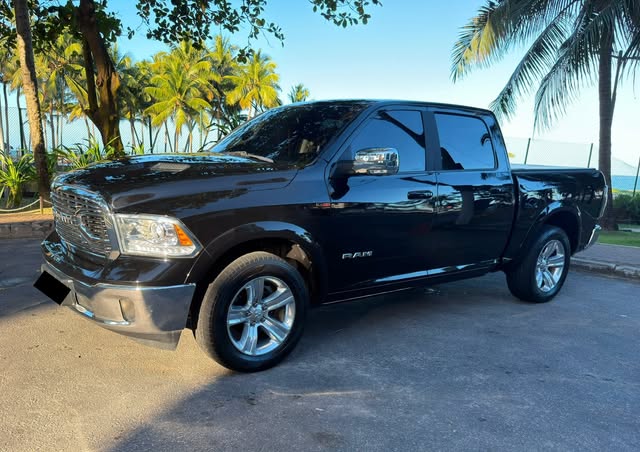 RAM 1500 LARAMIE - Imagem 1
