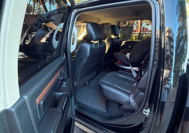RAM 1500 LARAMIE - Imagem 11