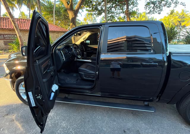 RAM 1500 LARAMIE - Imagem 13