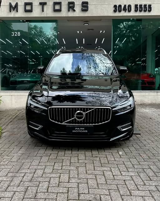 VOLVO XC60 T8 - Imagem 3