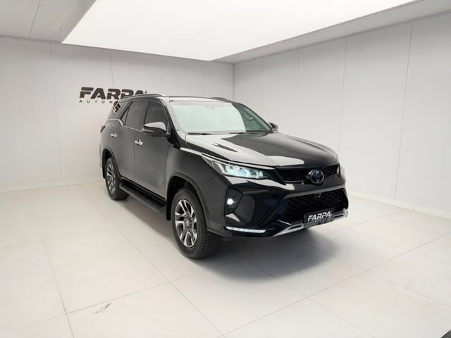 TOYOTA HILUX SW4 DIAMOND 2.8 TB 4X4 DIE. AUT. - Imagem 7