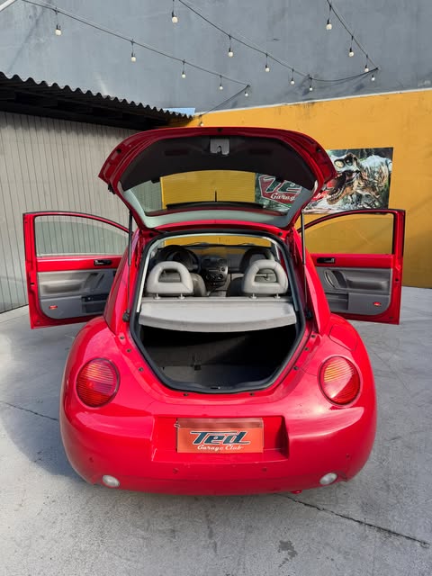 VOLKSWAGEN NEW BEETLE - Imagem 17