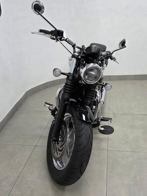 TRIUMPH BONNEVILLE SPEEDMASTER - Imagem 13