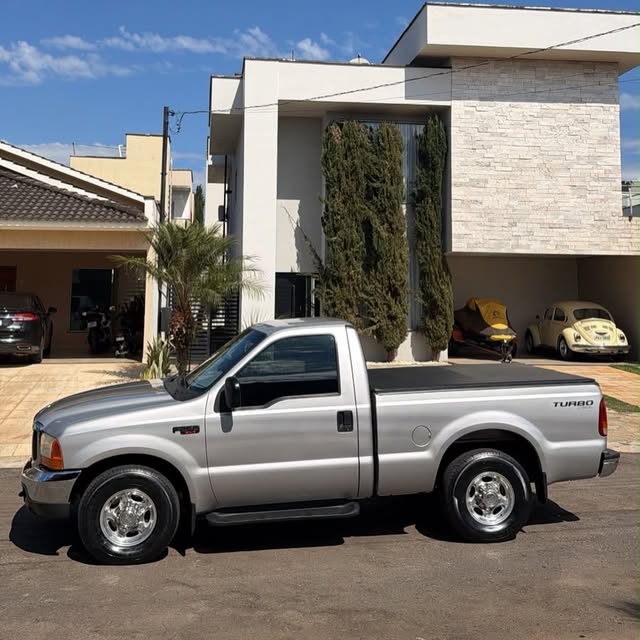 FORD F-250 XL-L - Imagem 2