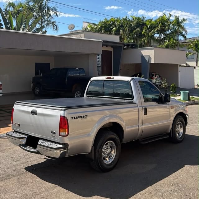 FORD F-250 XL-L - Imagem 4