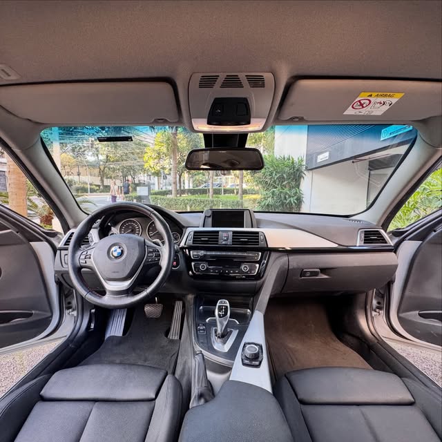 BMW 320I 2.0 SPORT - Imagem 7