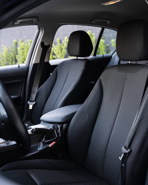 BMW 118I - Imagem 7