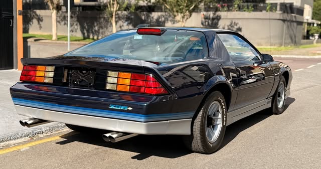 CHEVROLET CAMARO Z28 - Imagem 2