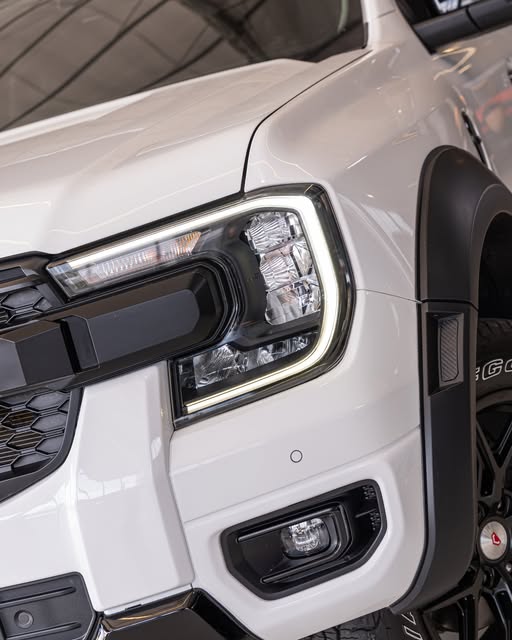 FORD RANGER LIMITED+ - Imagem 3