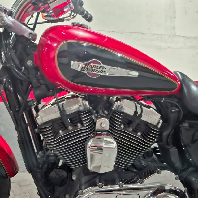HARLEY-DAVIDSON SPORTSTER XL 1200 CUSTOM - Imagem 3