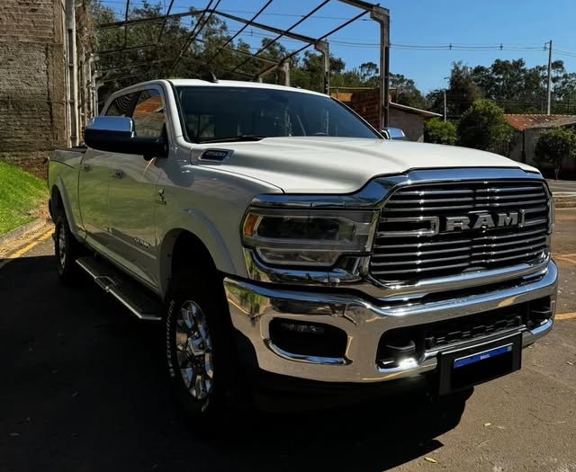 RAM 2500 LARAMIE - Imagem 3