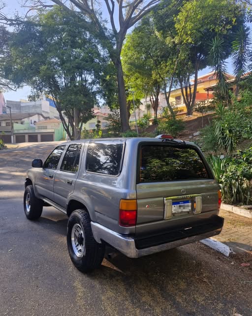 TOYOTA HILUX - Imagem 9