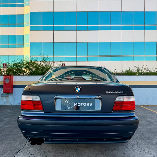 BMW 328I - Imagem 7