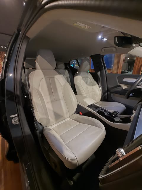 VOLVO XC40 T5 RECHARGE INSCRIPTON EXPRESSION - Imagem 11