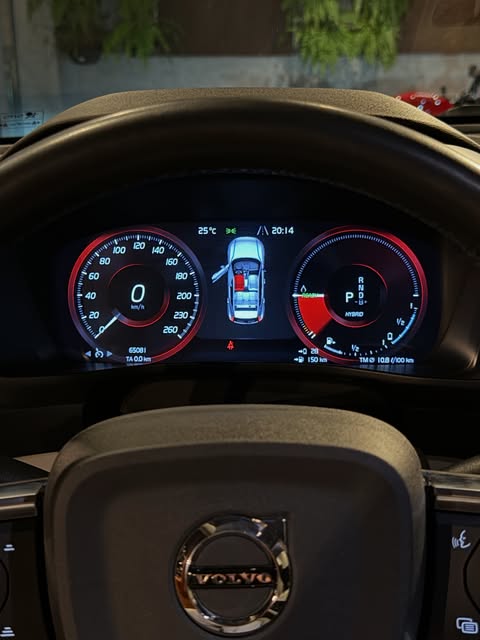 VOLVO XC40 T5 RECHARGE INSCRIPTON EXPRESSION - Imagem 15