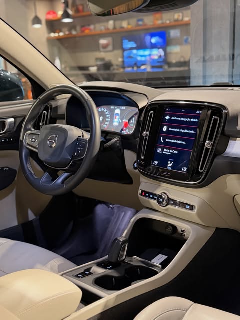 VOLVO XC40 T5 RECHARGE INSCRIPTON EXPRESSION - Imagem 20