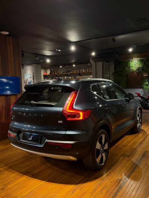 VOLVO XC40 T5 RECHARGE INSCRIPTON EXPRESSION - Imagem 4