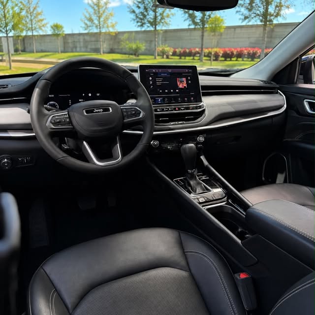 JEEP COMPASS LONGITUDE T270 - Imagem 3