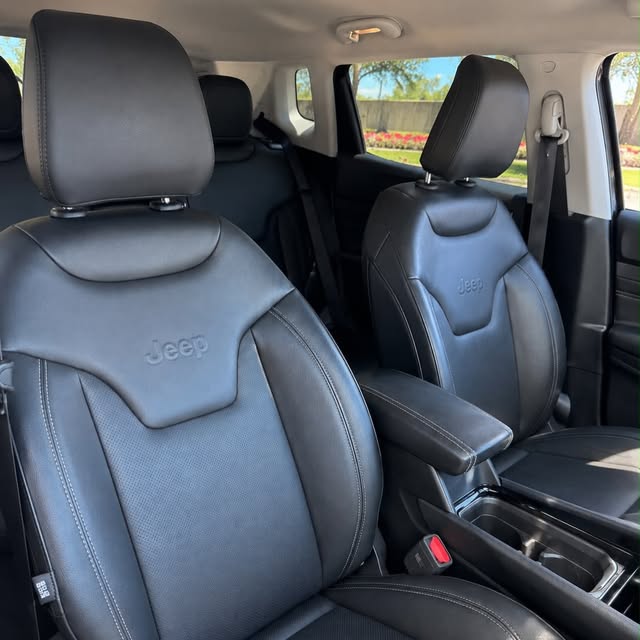JEEP COMPASS LONGITUDE T270 - Imagem 10