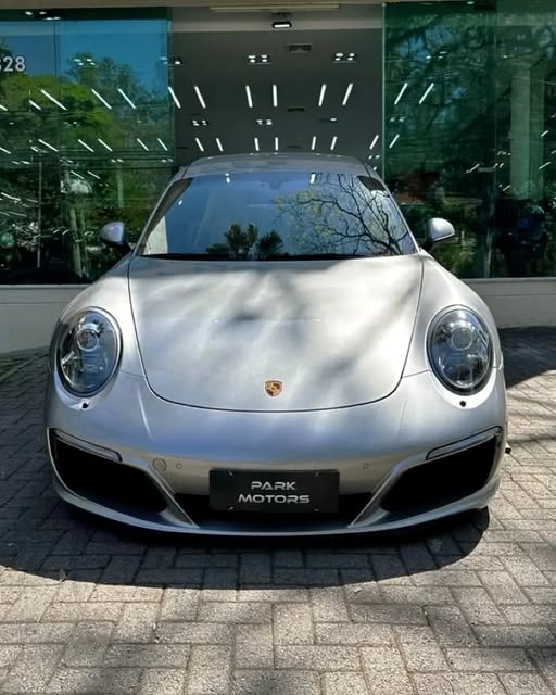 PORSCHE 911 CARRERA S - Imagem 3