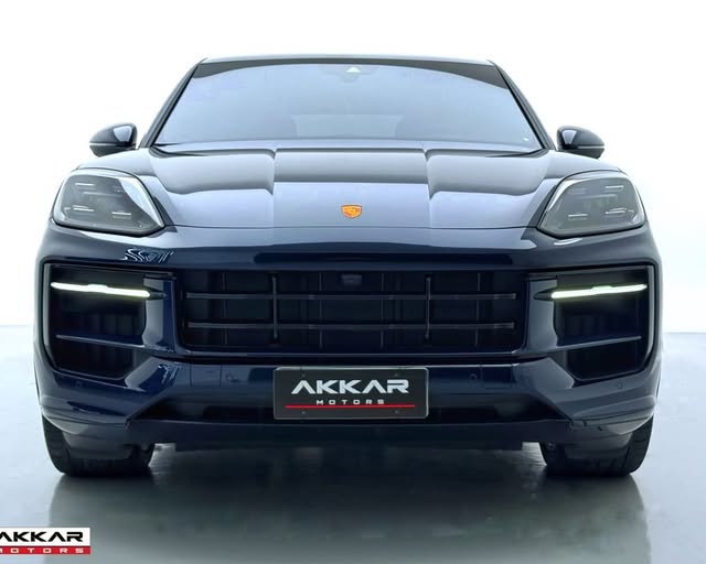 PORSCHE CAYENNE E-HYBRID - Imagem 3