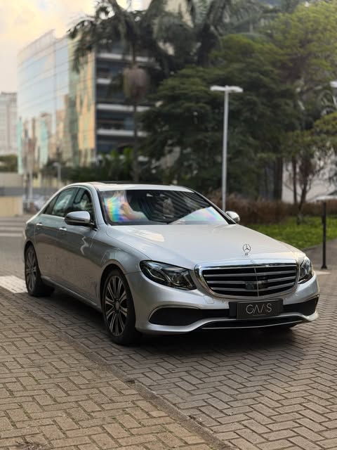 MERCEDES-BENZ E 250 - Imagem 3