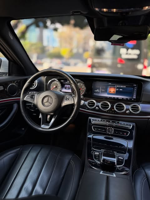 MERCEDES-BENZ E 250 - Imagem 7