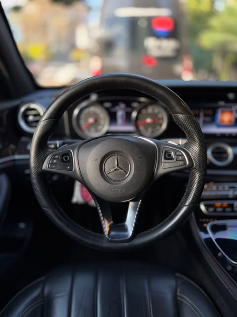 MERCEDES-BENZ E 250 - Imagem 8