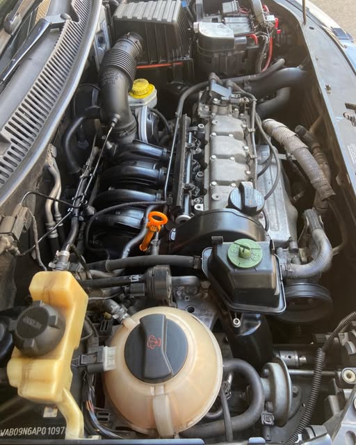 VOLKSWAGEN POLO COMFORTLINE - Imagem 6