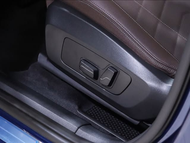 BMW X1 SDRIVE 20I X-LINE - Imagem 10