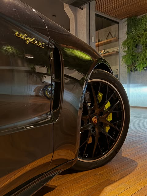 PORSCHE PANAMERA 4 E-HYBRID SPORT TURISMO - Imagem 16