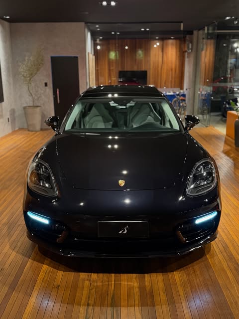 PORSCHE PANAMERA 4 E-HYBRID SPORT TURISMO - Imagem 5
