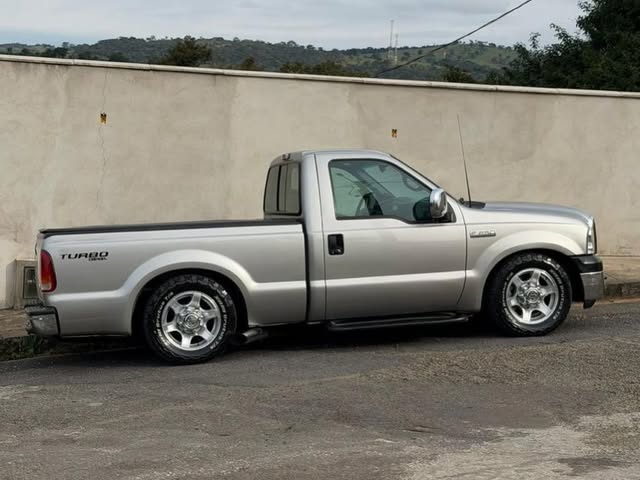 FORD F-250 XL-L - Imagem 2