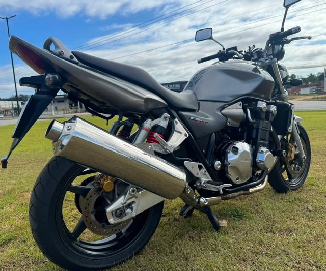 HONDA CB 1300 - Imagem 2