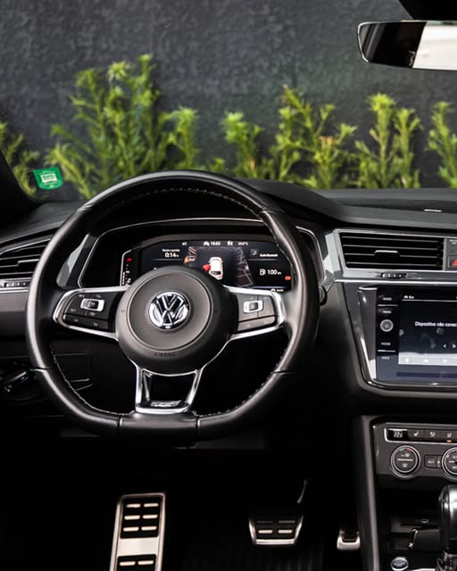 VOLKSWAGEN TIGUAN R-LINE - Imagem 5
