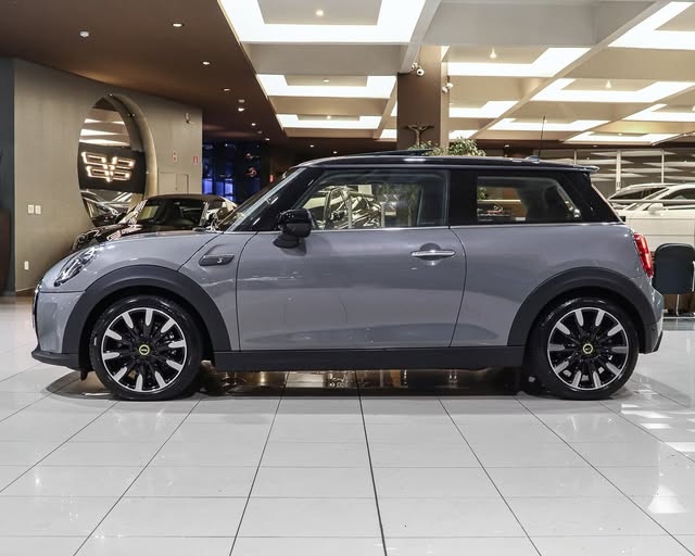 MINI COOPER S ELECTRIC EXCLUSIVE - Imagem 2