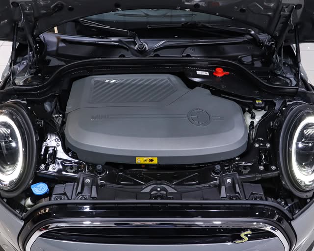 MINI COOPER S ELECTRIC EXCLUSIVE - Imagem 4